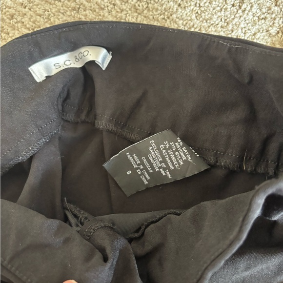 Woman’s Black Pants - Picture 3 of 3